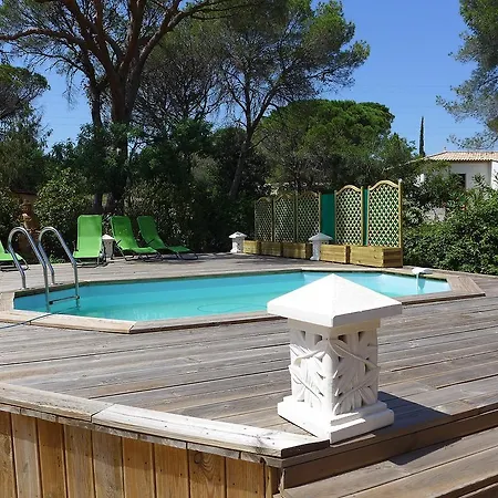 Holiday home Holiday Leo Frejus